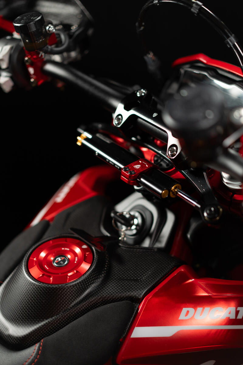 Steering damper kit Ducati Hypermotard 698 Mono